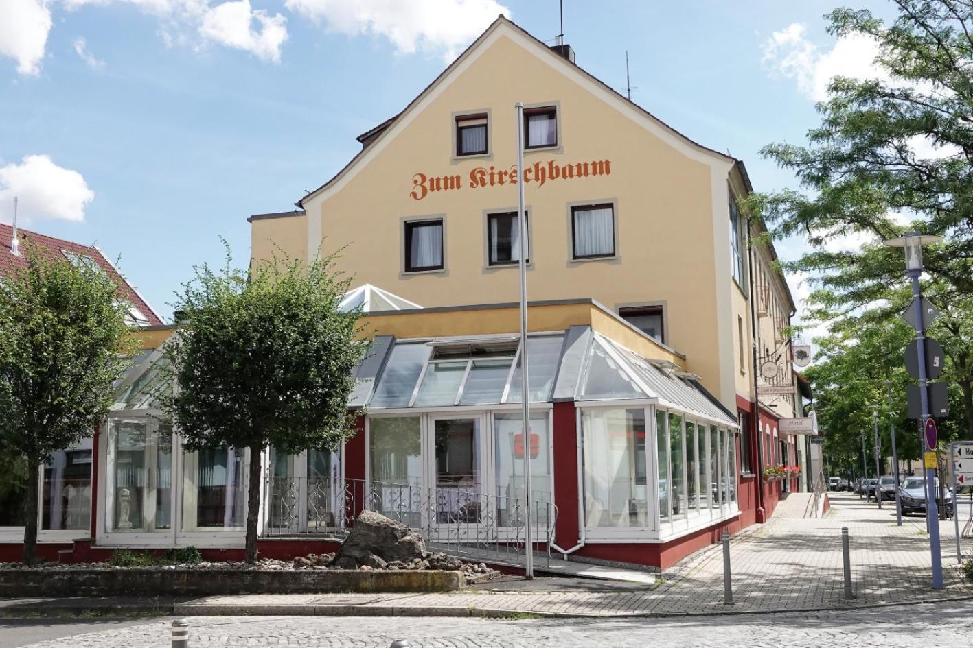 Hotel-Restaurant Zum Kirschbaum Rottendorf Exterior foto